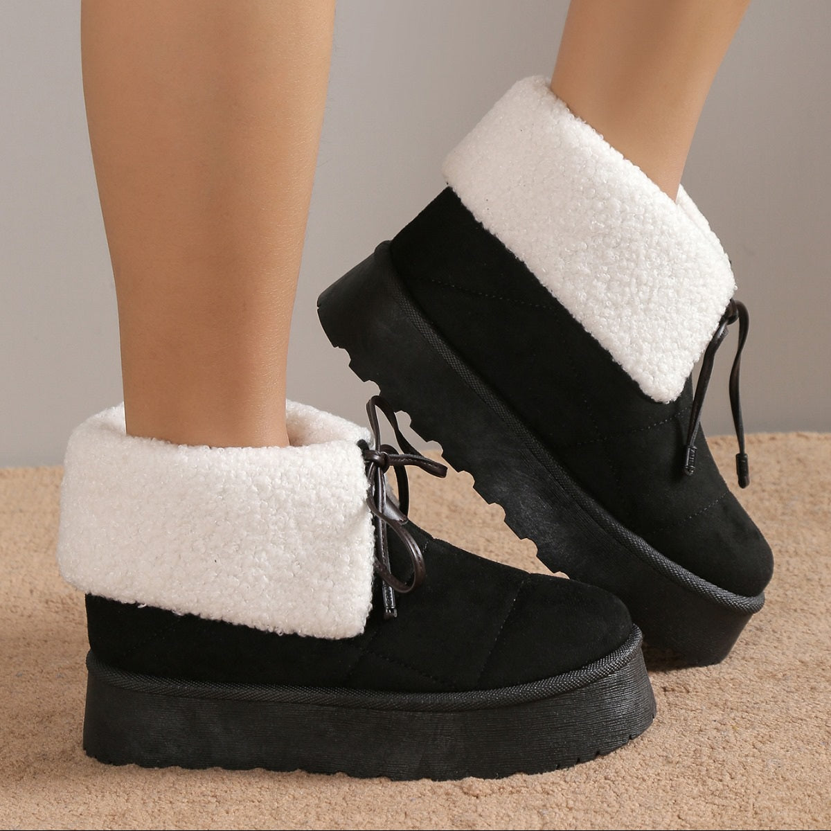 Ghete Tip UG Din Piele Cologica Negru Dolly VL212
