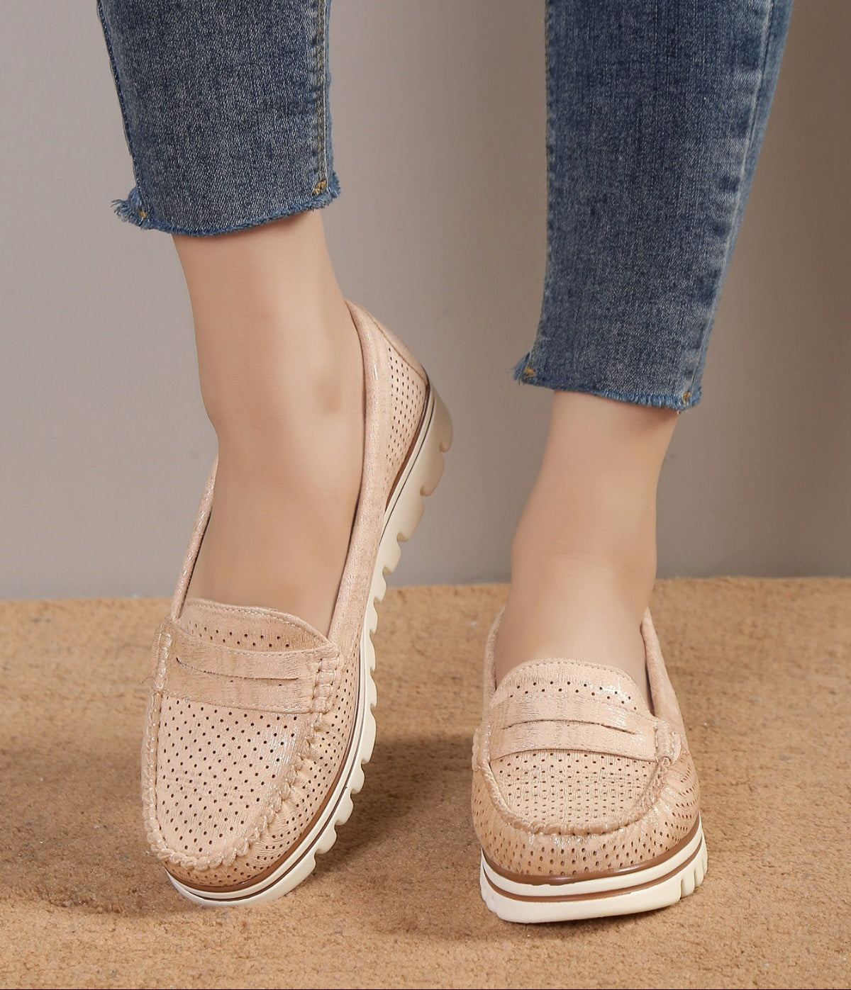 Pantofi Casual Dama Din Piele Ecologica Intoarsa Perforati Bej GS56