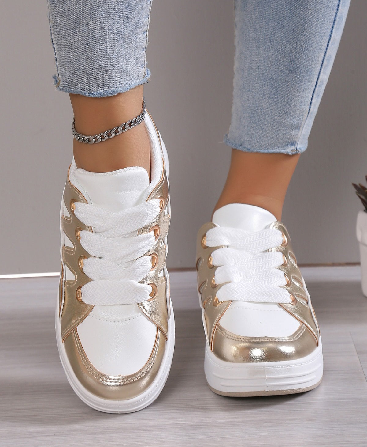 Adidasi Dama Din Piele Ecologica Gold BL381