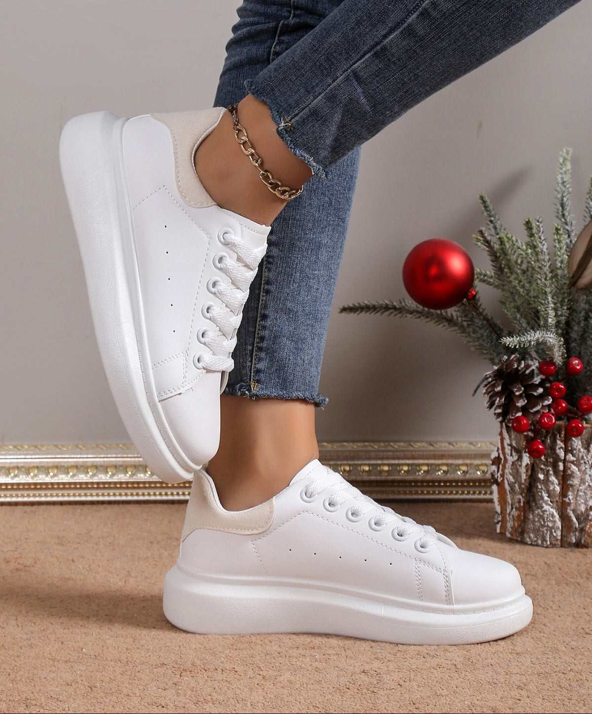 Adidasi Dama Piele Ecologica Bej Luna NB685