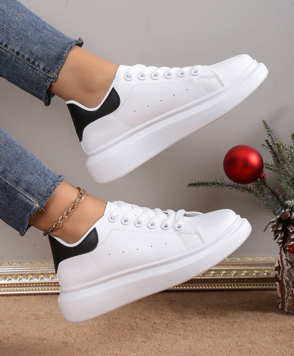 Adidasi Dama Piele Ecologica Alb/Negru Luna Nb685