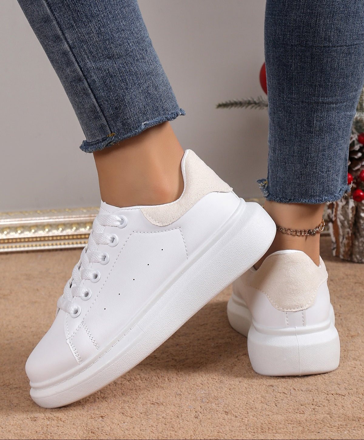 Adidasi Dama Piele Ecologica Bej Luna NB685