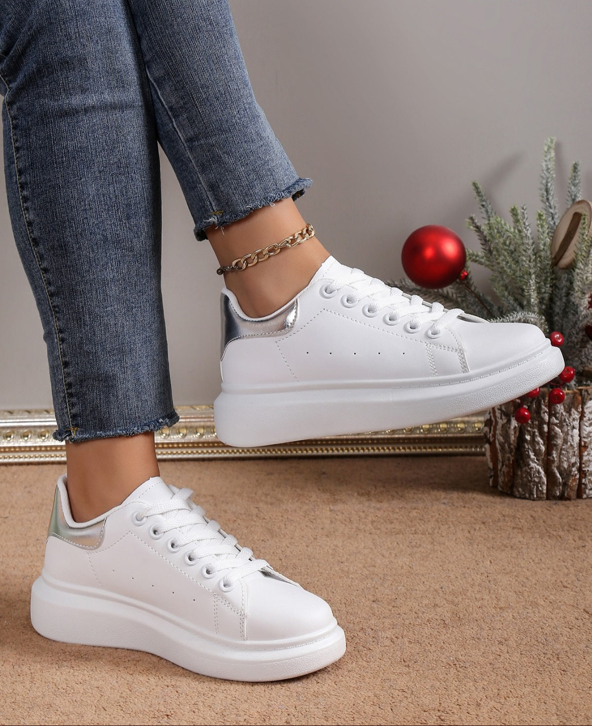 Adidasi Dama Piele Ecologica Silver Luna NB685